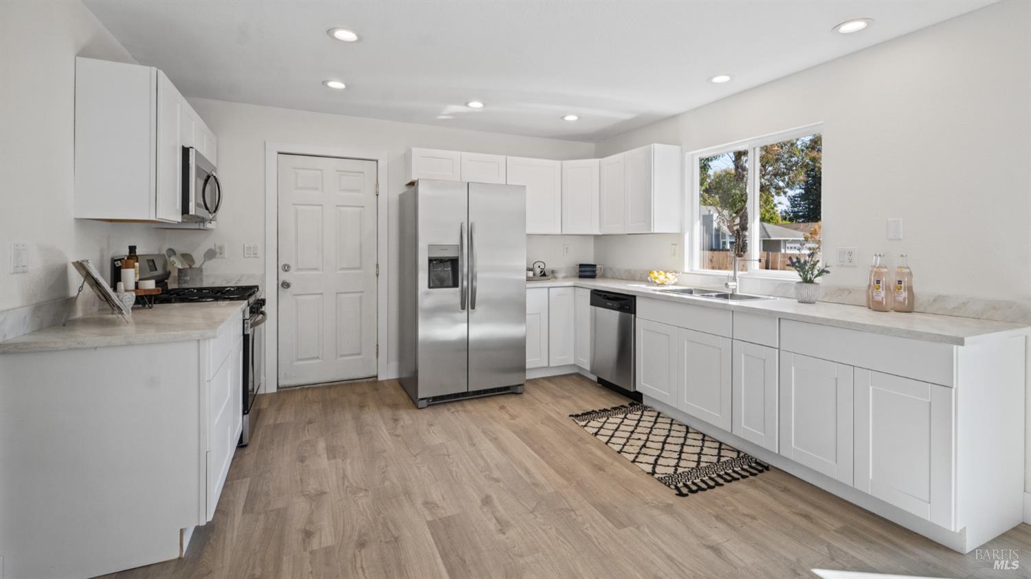 1133 Levine Drive Santa Rosa CA 95401