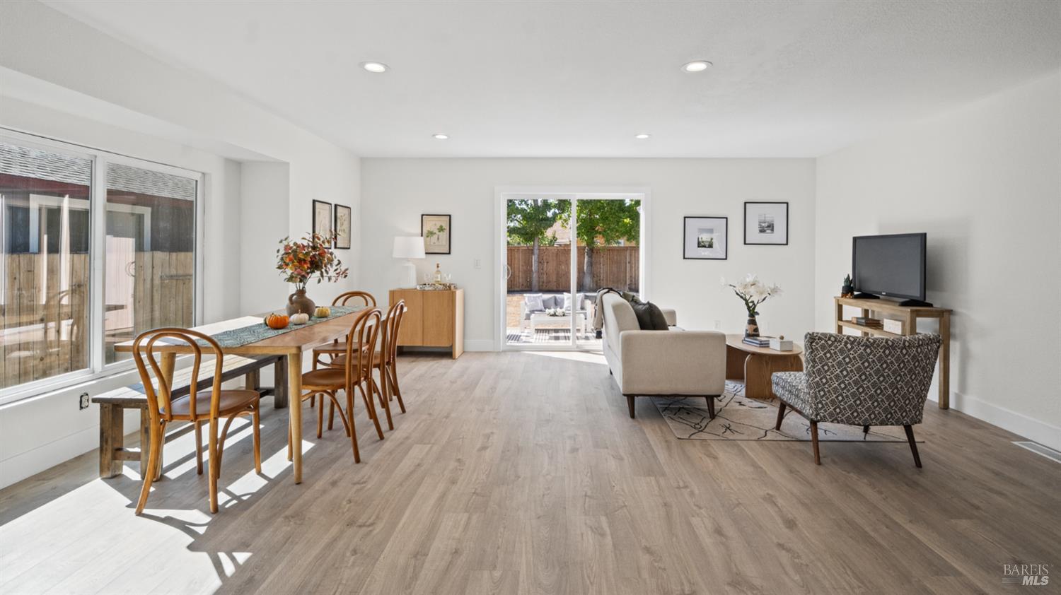 1133 Levine Drive Santa Rosa CA 95401