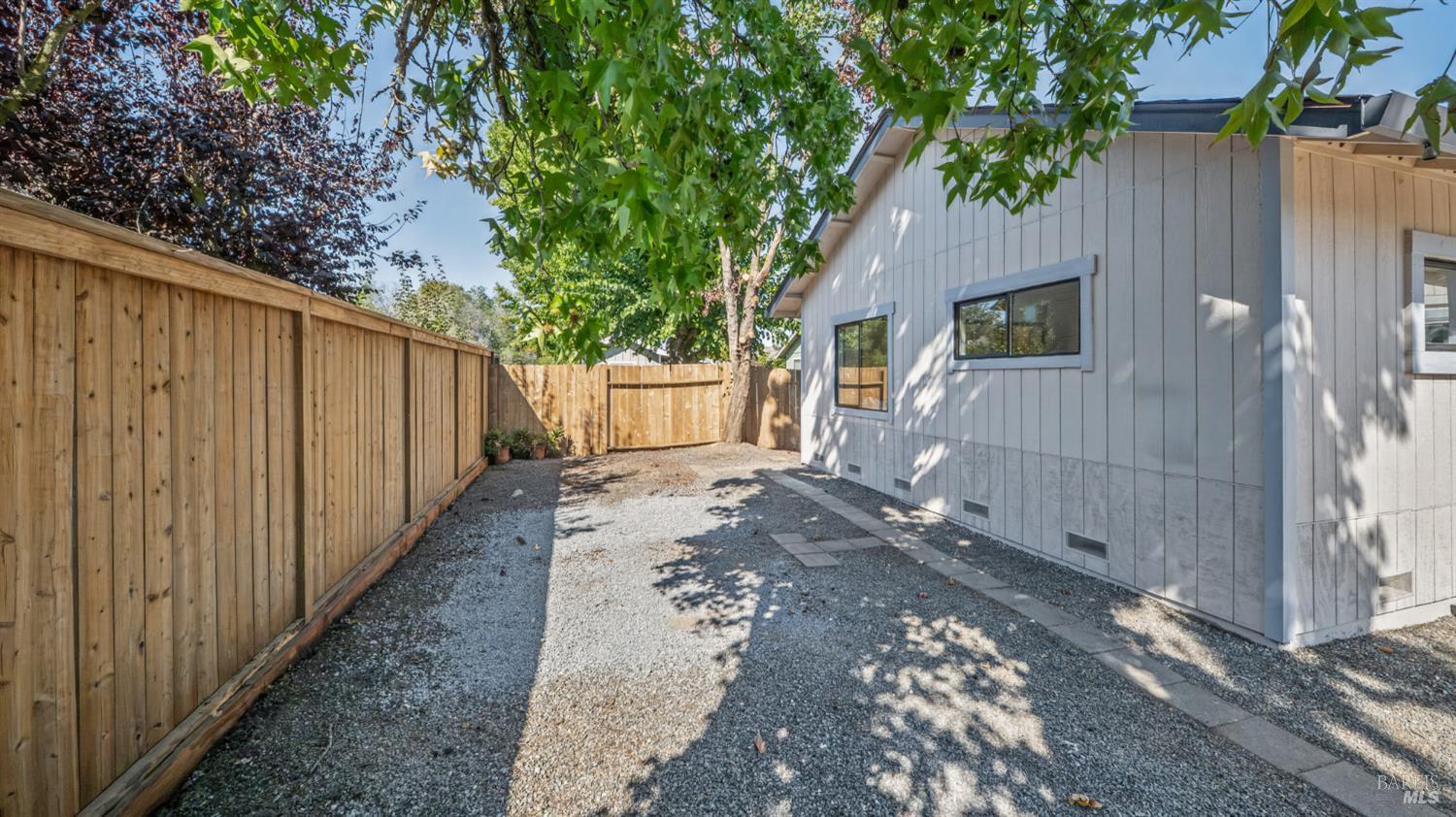 1133 Levine Drive Santa Rosa CA 95401