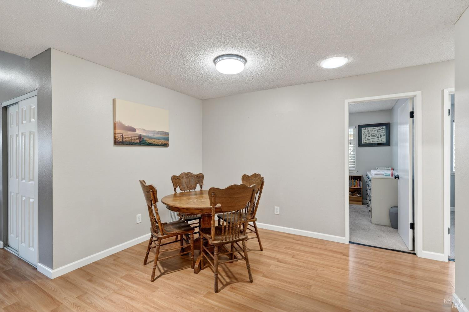 4526 Hillview Court Rohnert Park CA 94928