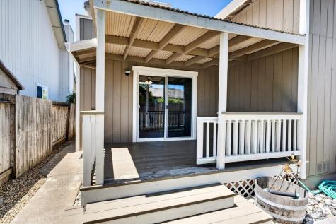 4526 Hillview Court Rohnert Park CA 94928