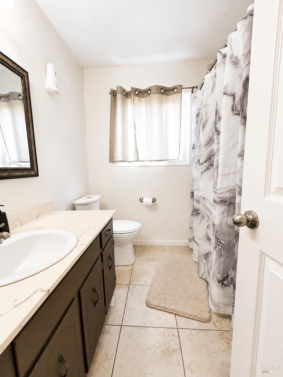 1913 Southwood Drive Vacaville CA 95687