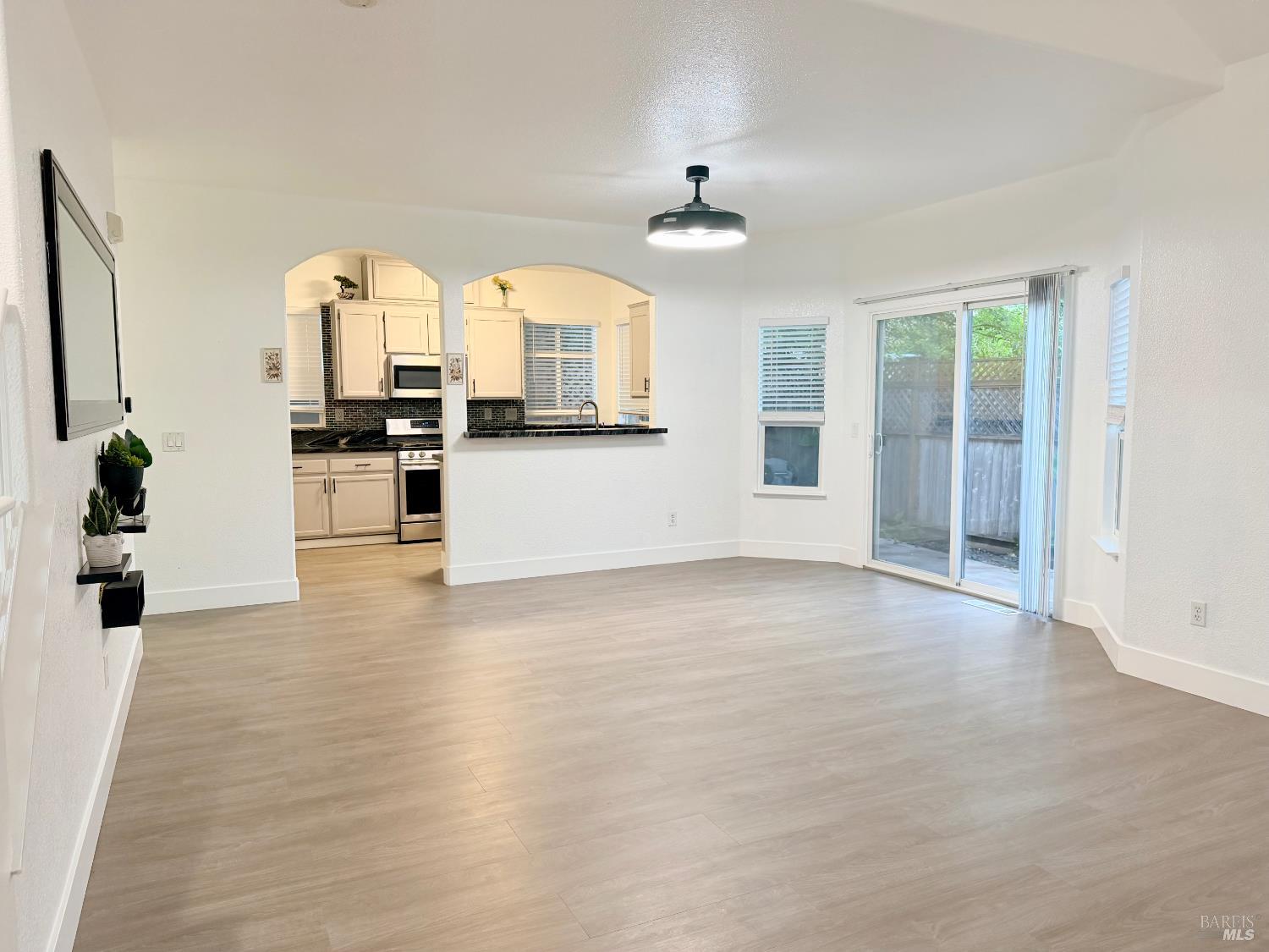 2360 Wicket Avenue Santa Rosa CA 95403