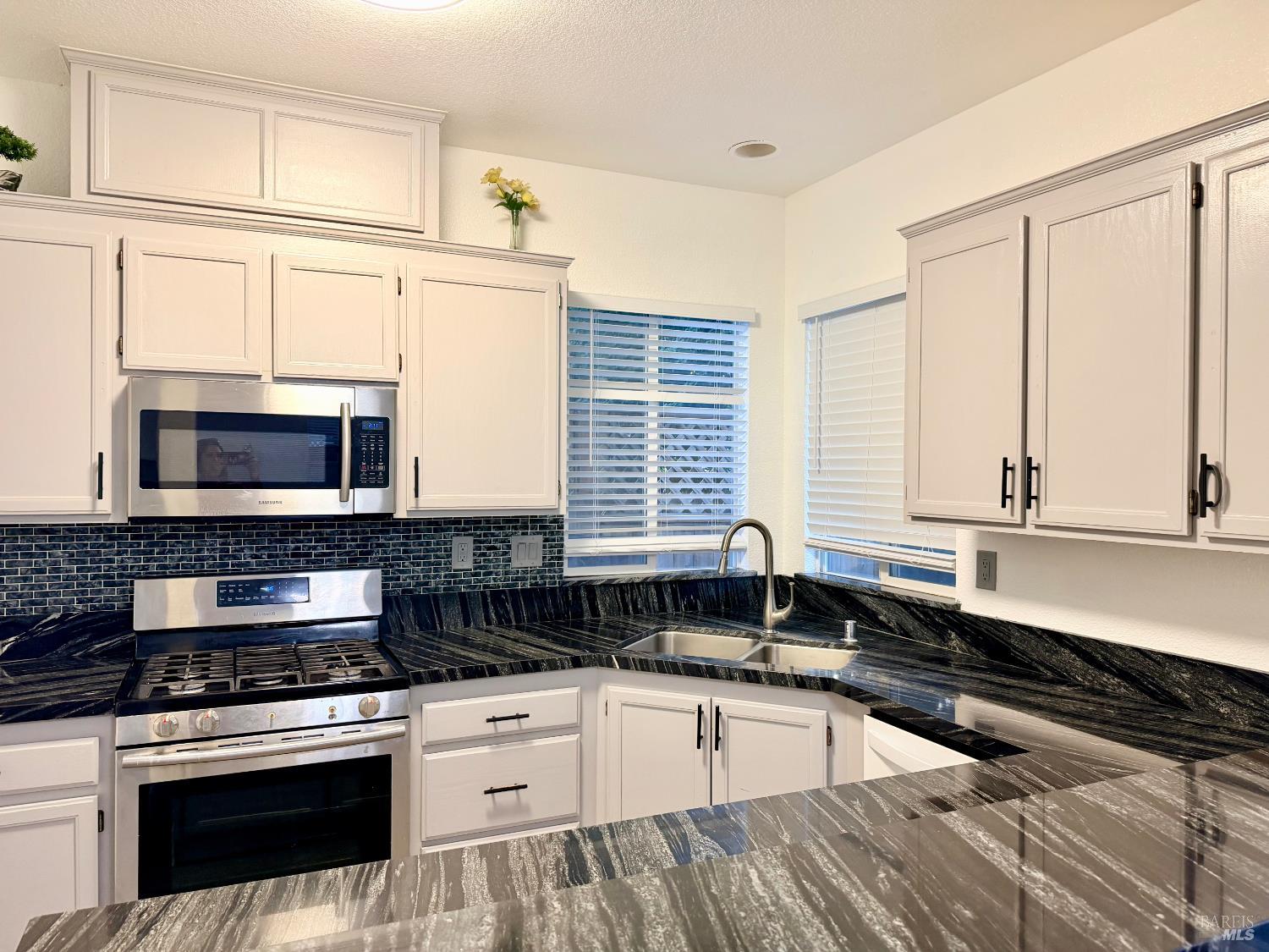2360 Wicket Avenue Santa Rosa CA 95403