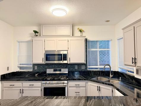 2360 Wicket Avenue Santa Rosa CA 95403
