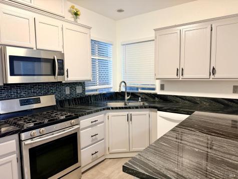 2360 Wicket Avenue Santa Rosa CA 95403