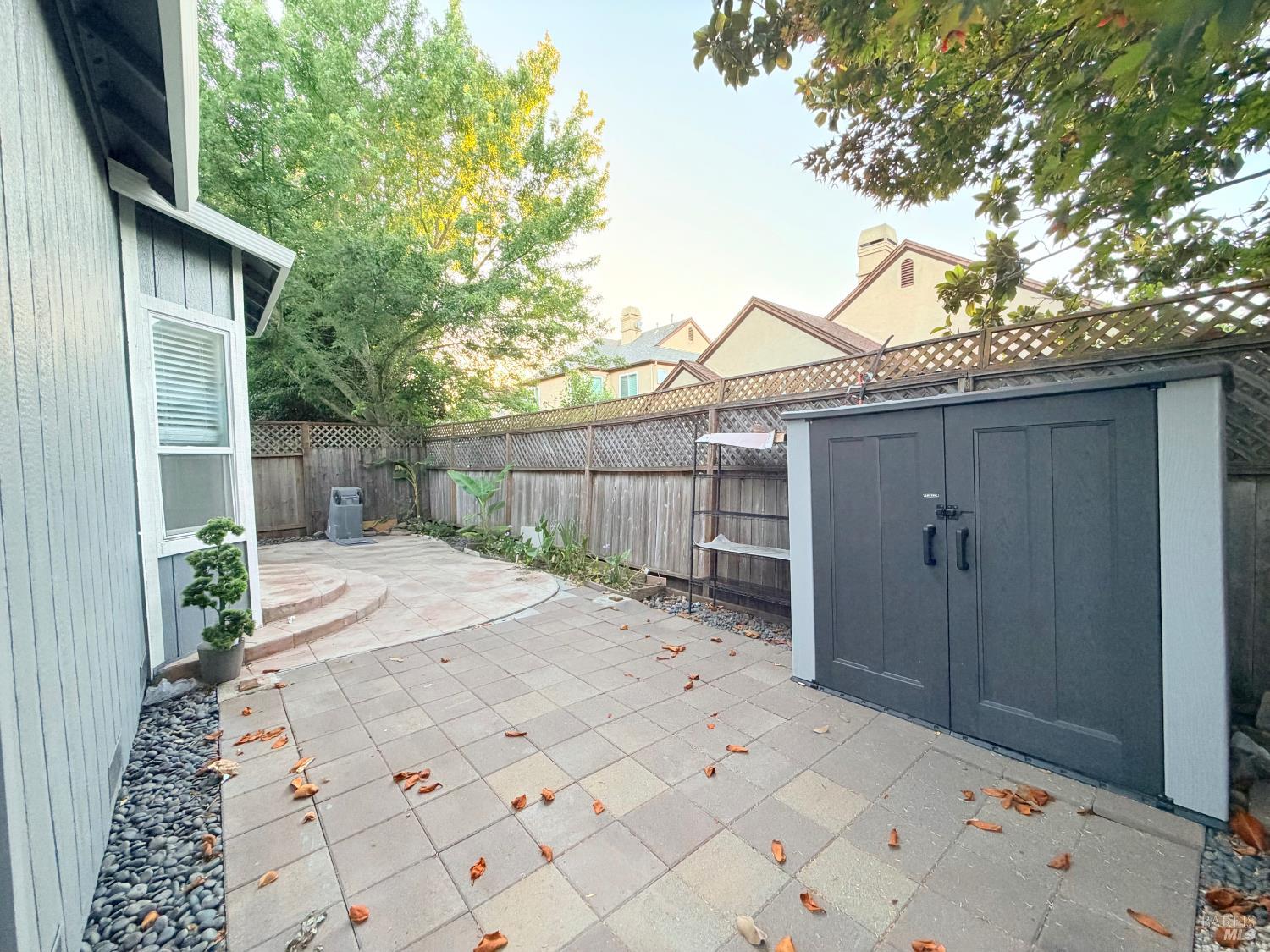 2360 Wicket Avenue Santa Rosa CA 95403