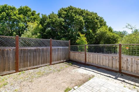 1273 Del Rancho Way Petaluma CA 94954