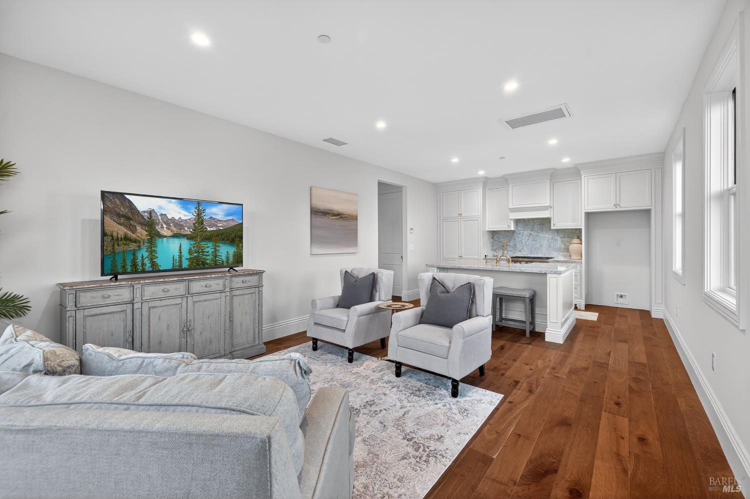 3724 Lakebriar Place Santa Rosa CA 95403