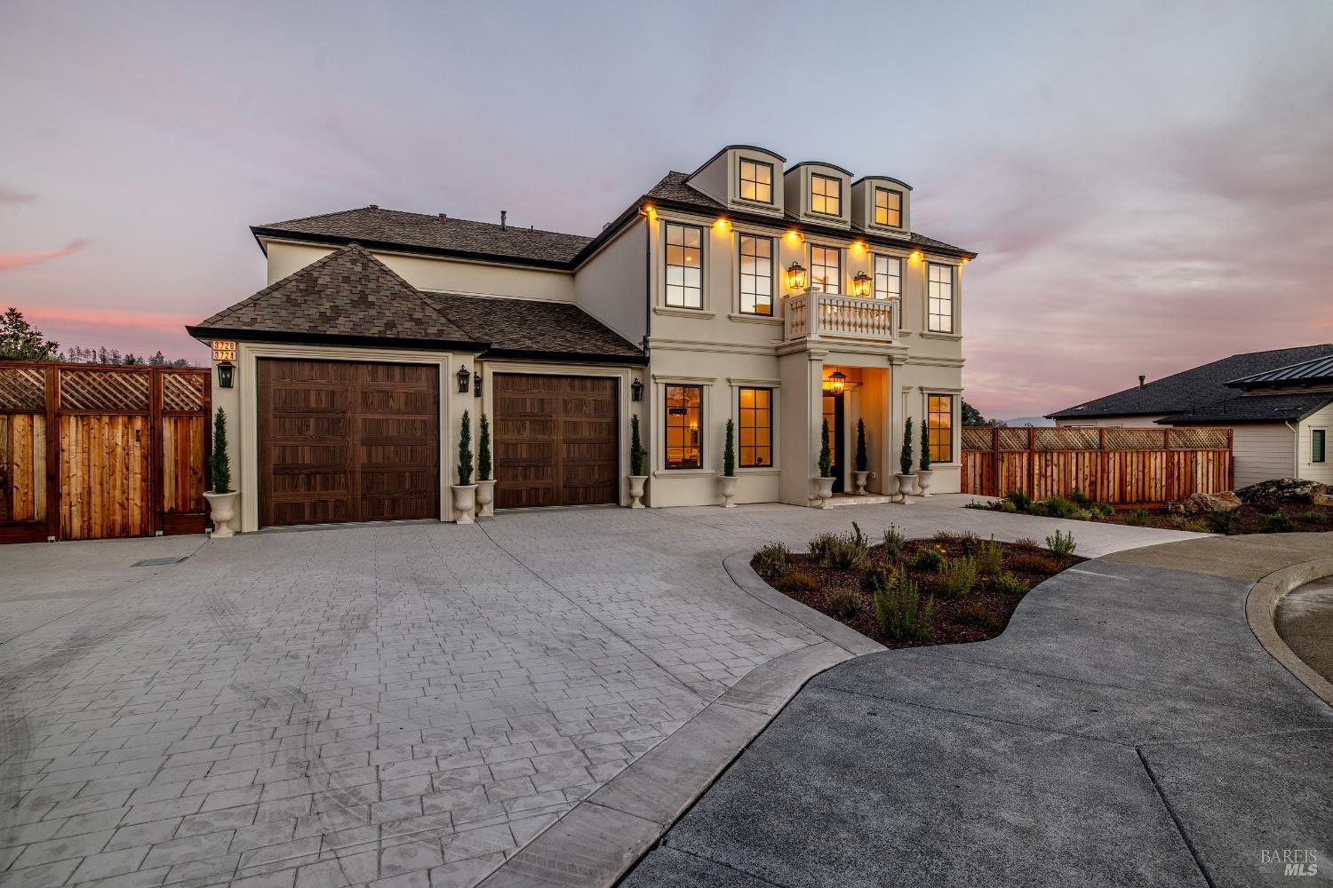 3724 Lakebriar Place Santa Rosa CA 95403