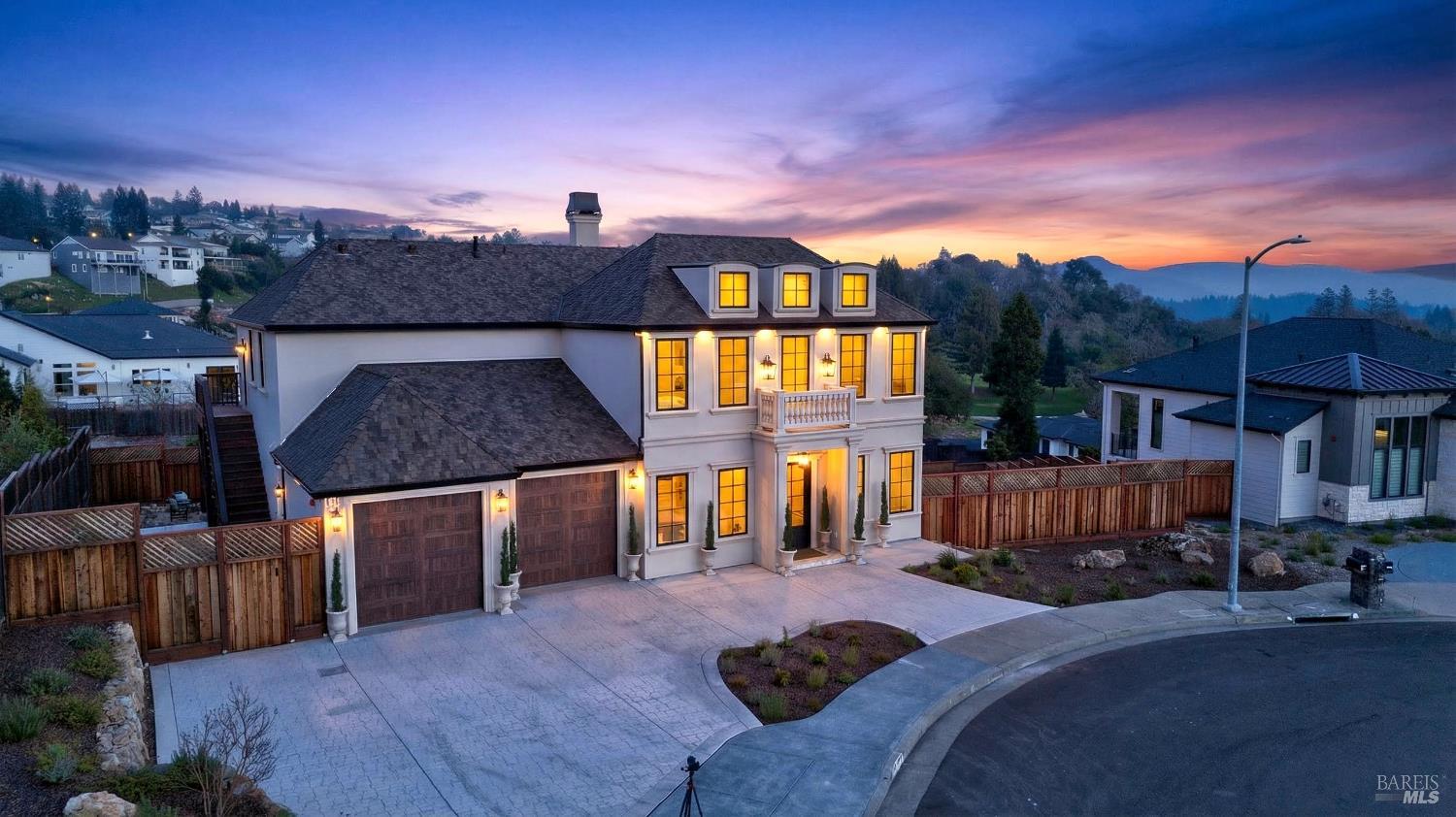 3724 Lakebriar Place Santa Rosa CA 95403