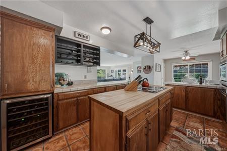 3295 S Lake Court Kelseyville CA 95451