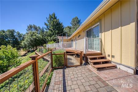 3295 S Lake Court Kelseyville CA 95451