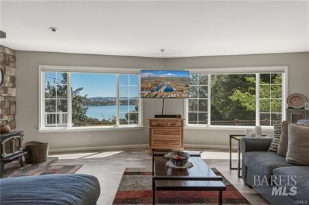 3295 S Lake Court Kelseyville CA 95451