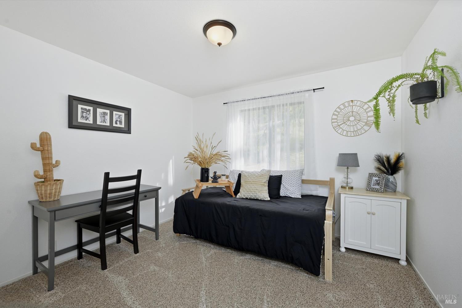 19004 Deer Hill Road Hidden Valley Lake CA 95467