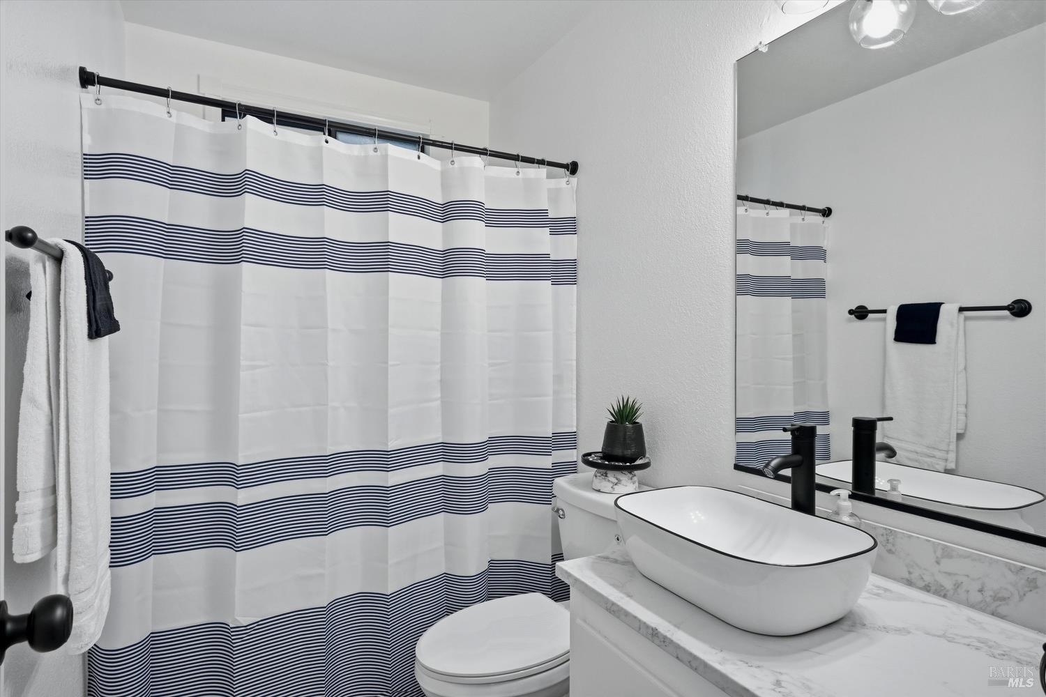 19004 Deer Hill Road Hidden Valley Lake CA 95467
