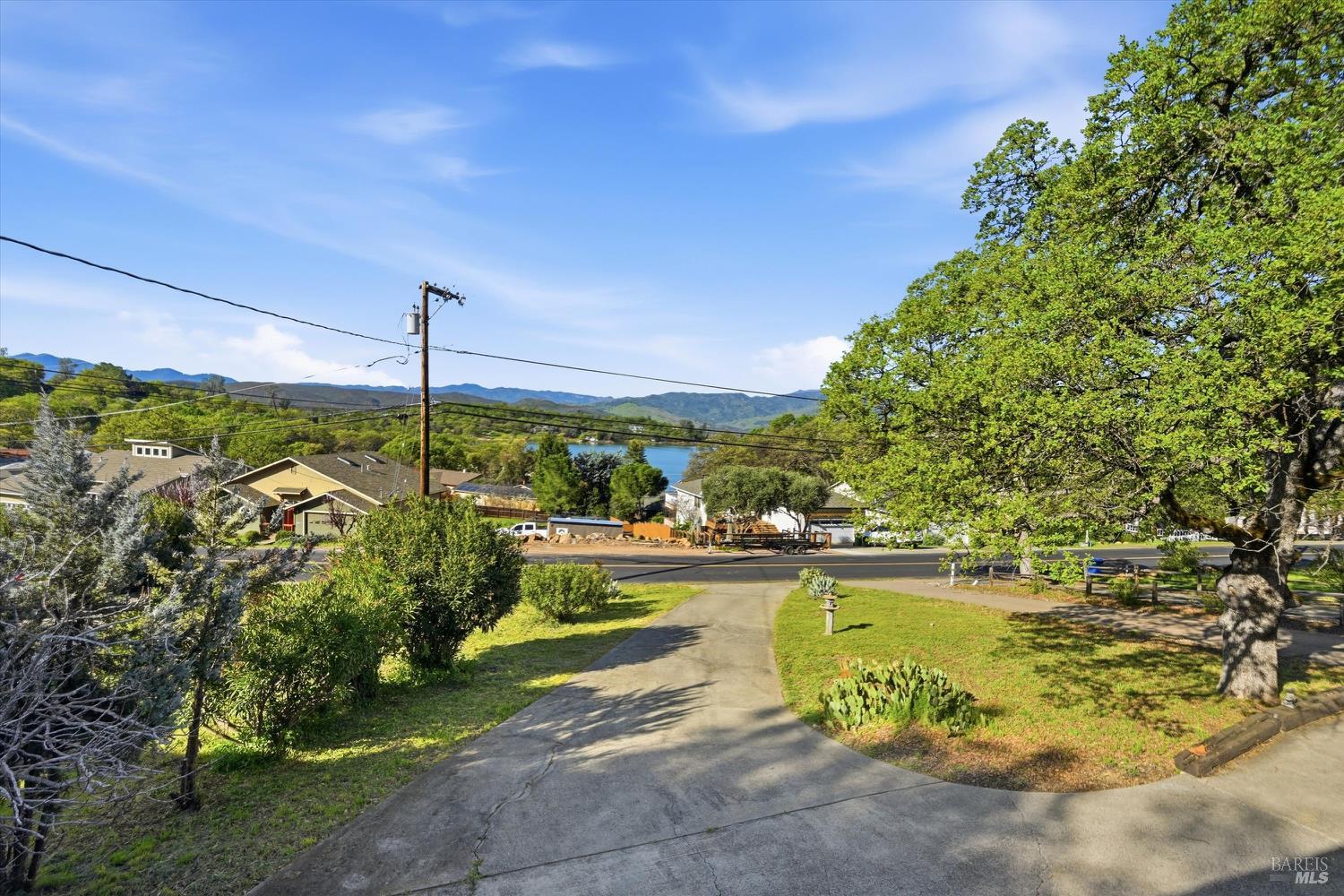 19004 Deer Hill Road Hidden Valley Lake CA 95467