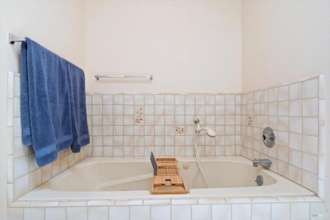 910 Lytton Springs Road Healdsburg CA 95448