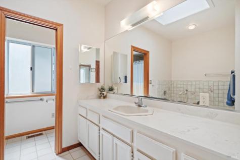 910 Lytton Springs Road Healdsburg CA 95448