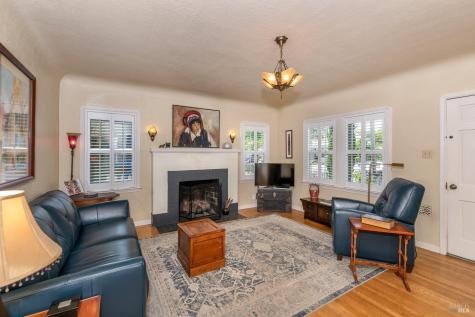 1170 Neale Drive Santa Rosa CA 95404