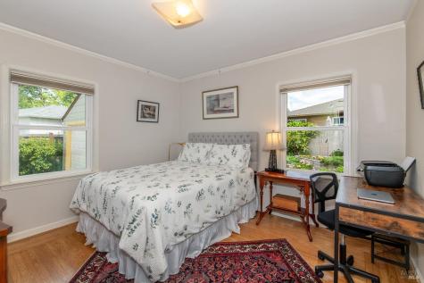 1170 Neale Drive Santa Rosa CA 95404