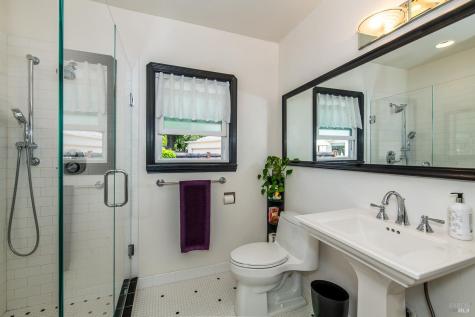 1170 Neale Drive Santa Rosa CA 95404