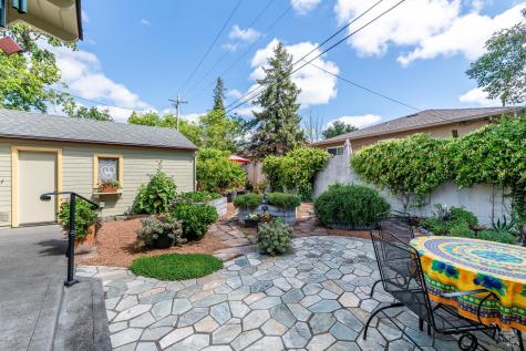 1170 Neale Drive Santa Rosa CA 95404