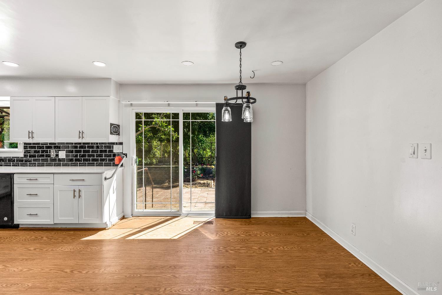 2608 W Pueblo Avenue Napa CA 94558