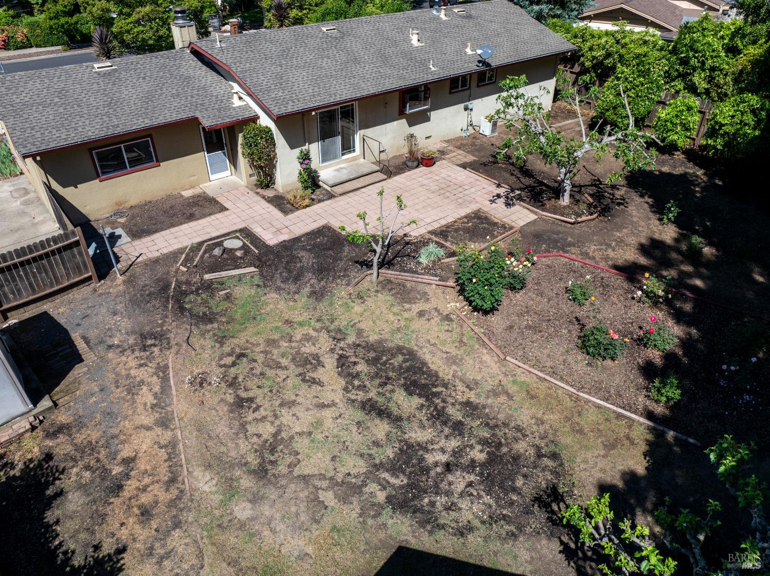 2608 W Pueblo Avenue Napa CA 94558