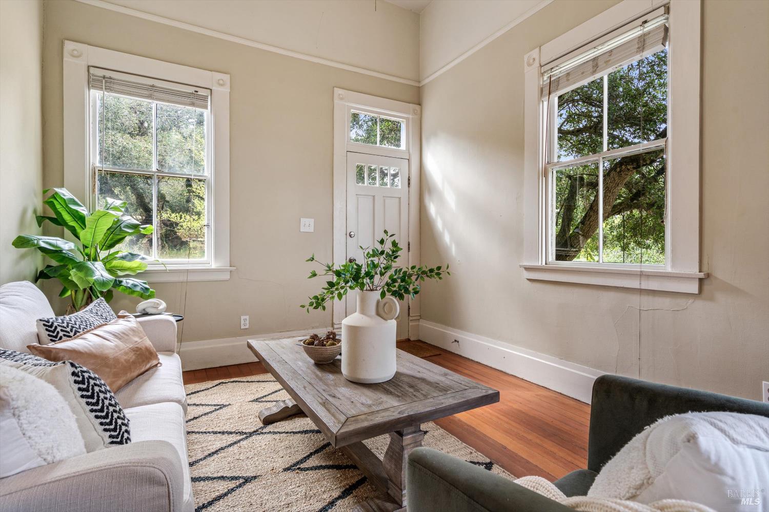 195 Cinnabar Avenue Petaluma CA 94952