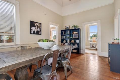 195 Cinnabar Avenue Petaluma CA 94952