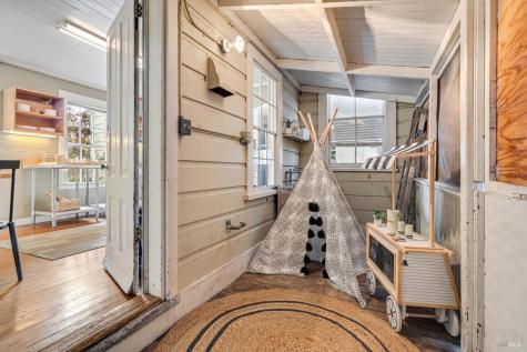 195 Cinnabar Avenue Petaluma CA 94952