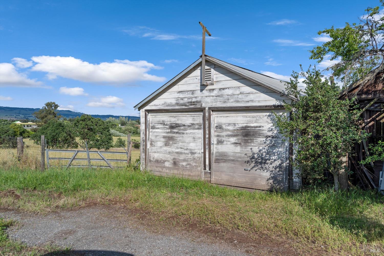 195 Cinnabar Avenue Petaluma CA 94952