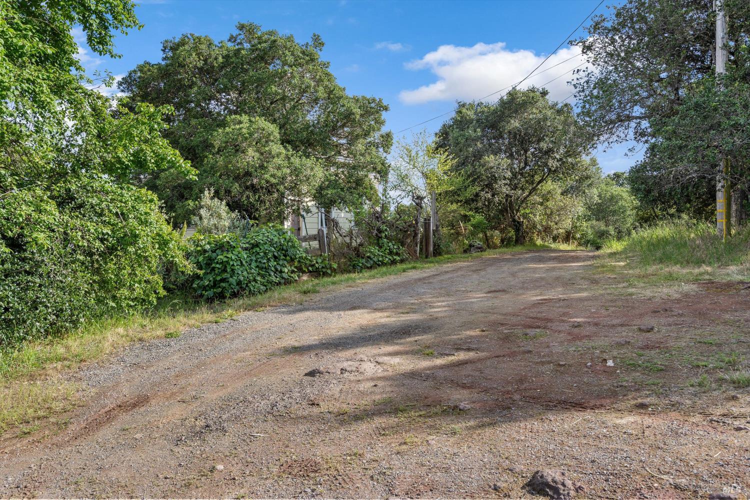 195 Cinnabar Avenue Petaluma CA 94952