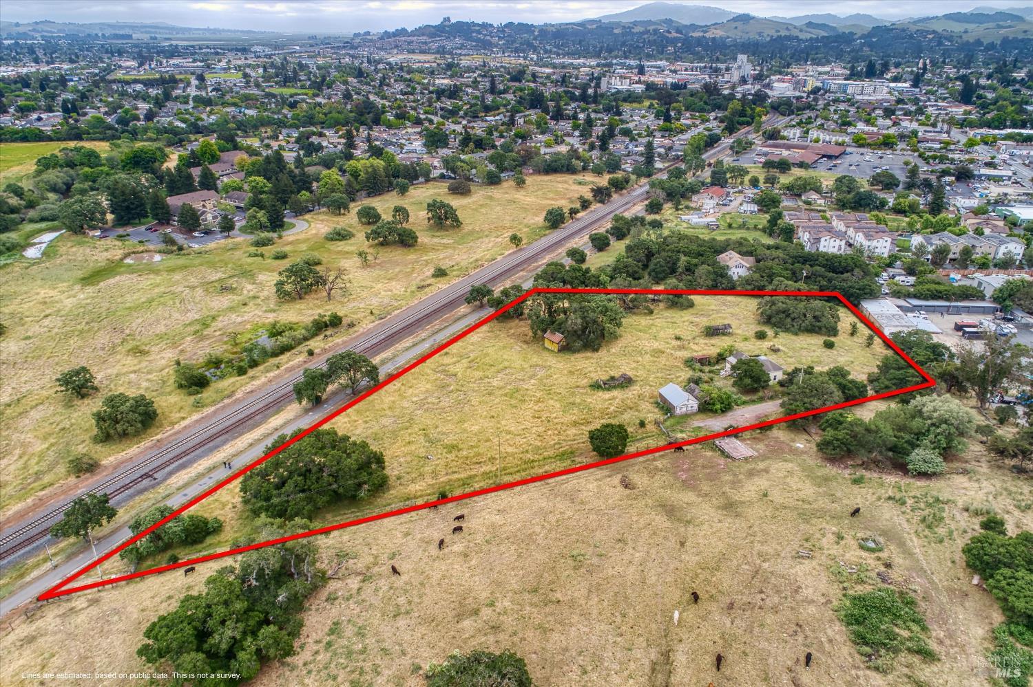 195 Cinnabar Avenue Petaluma CA 94952
