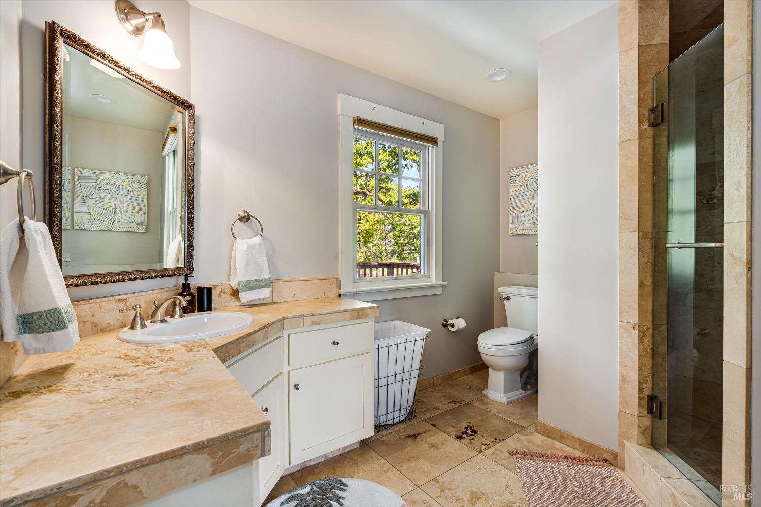 1079 Hedgeside Avenue Napa CA 94558