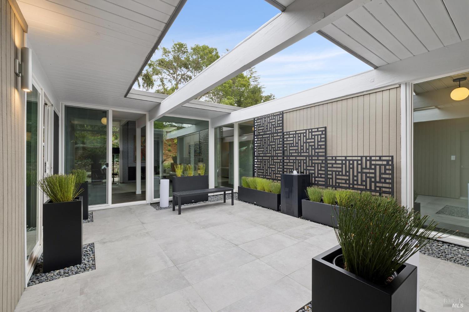 1212 Idylberry Road San Rafael CA 94903