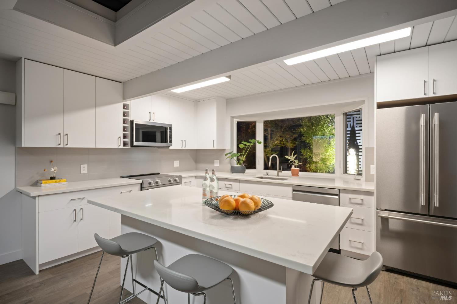 1212 Idylberry Road San Rafael CA 94903