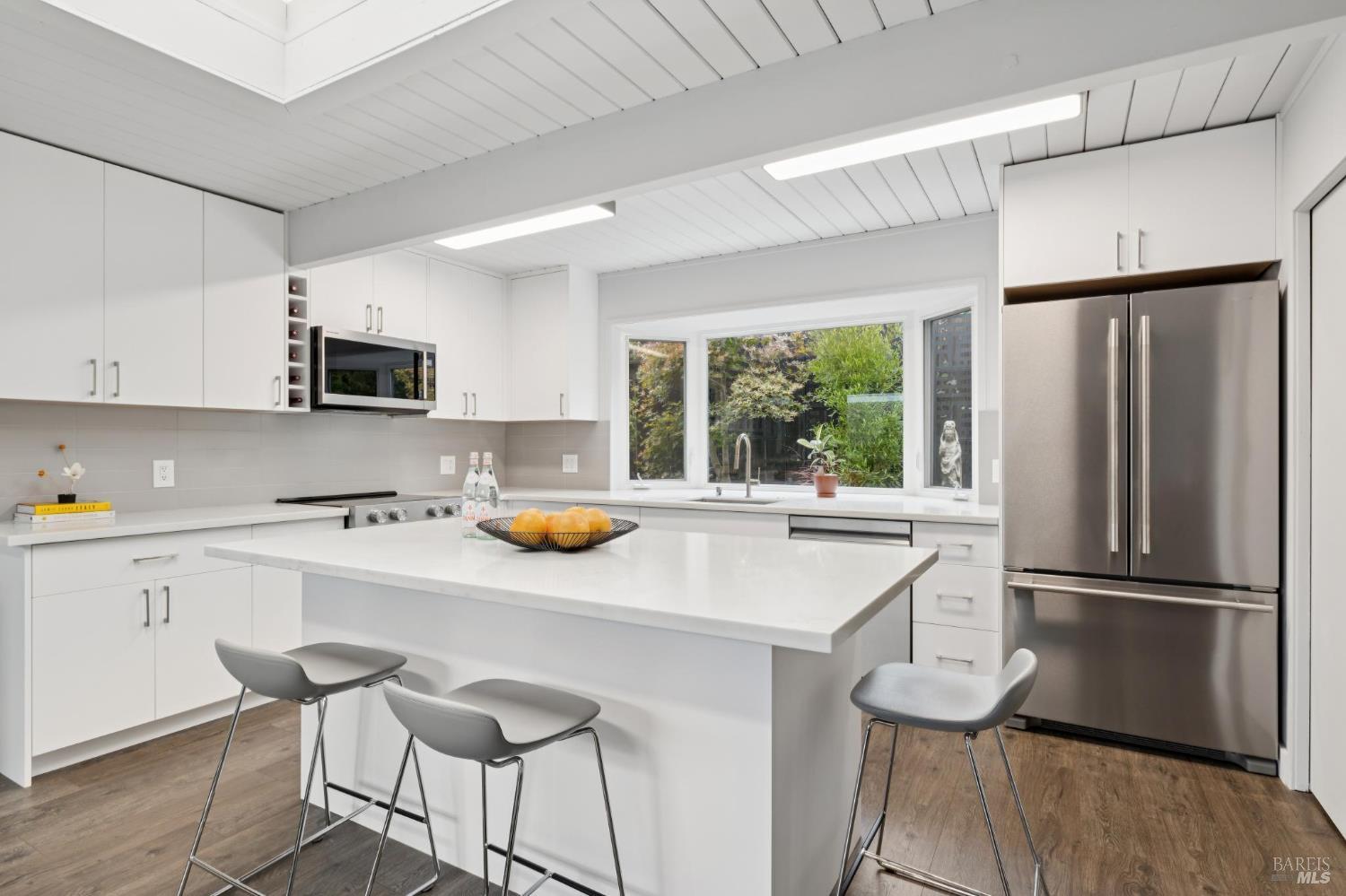 1212 Idylberry Road San Rafael CA 94903