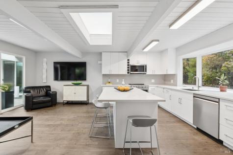 1212 Idylberry Road San Rafael CA 94903