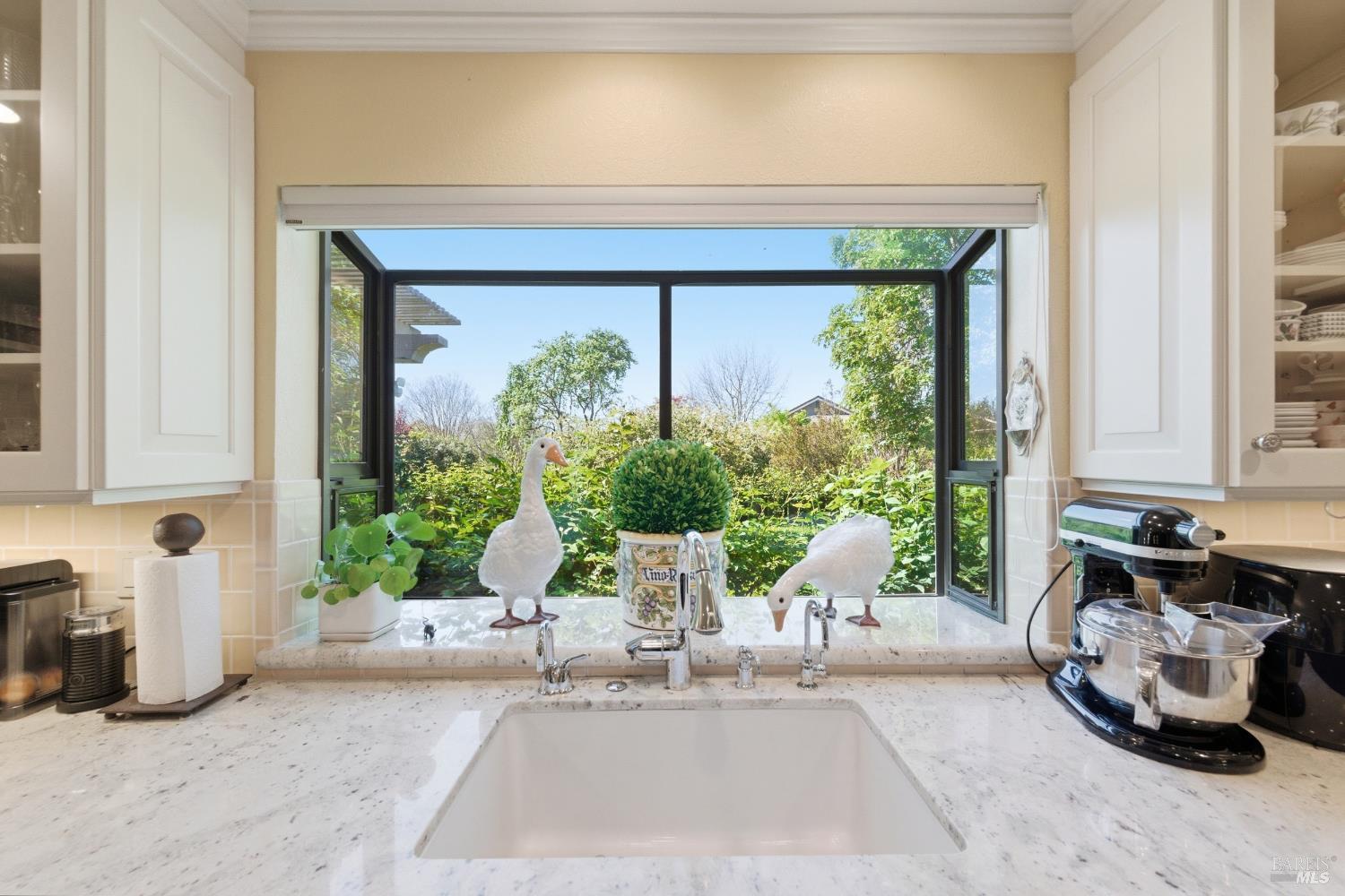 377 Troon Drive Napa CA 94558