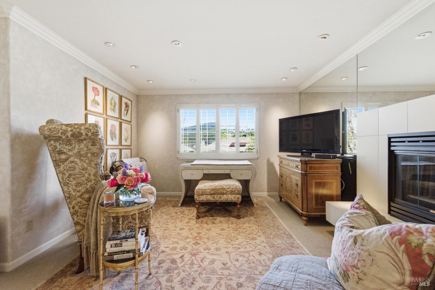 377 Troon Drive Napa CA 94558