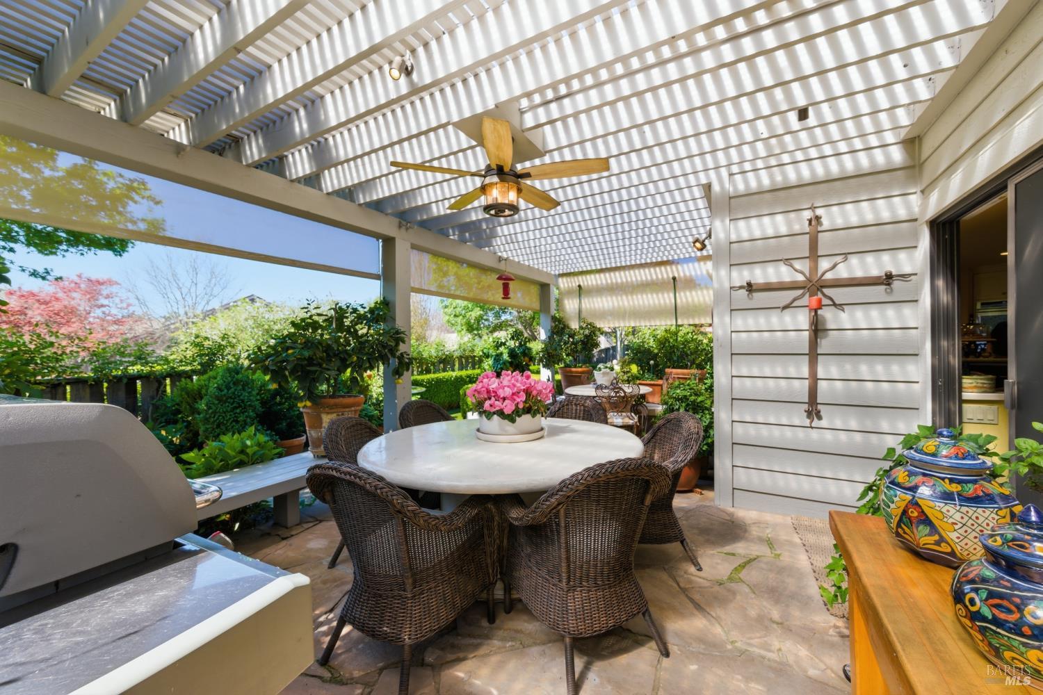 377 Troon Drive Napa CA 94558