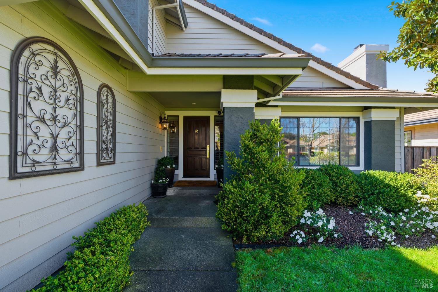 377 Troon Drive Napa CA 94558