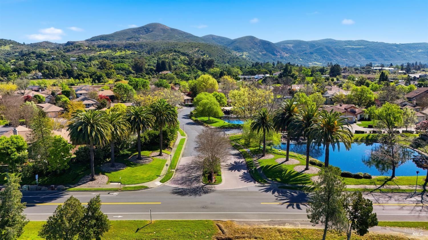 377 Troon Drive Napa CA 94558