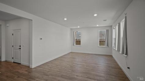 7461 Walker Way Rohnert Park CA 94928