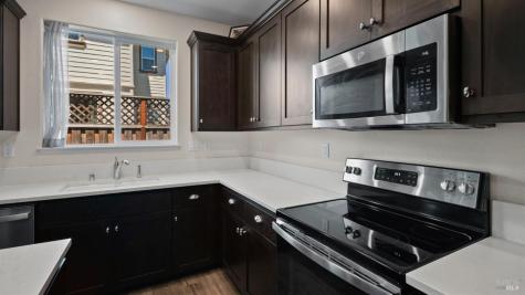 7461 Walker Way Rohnert Park CA 94928