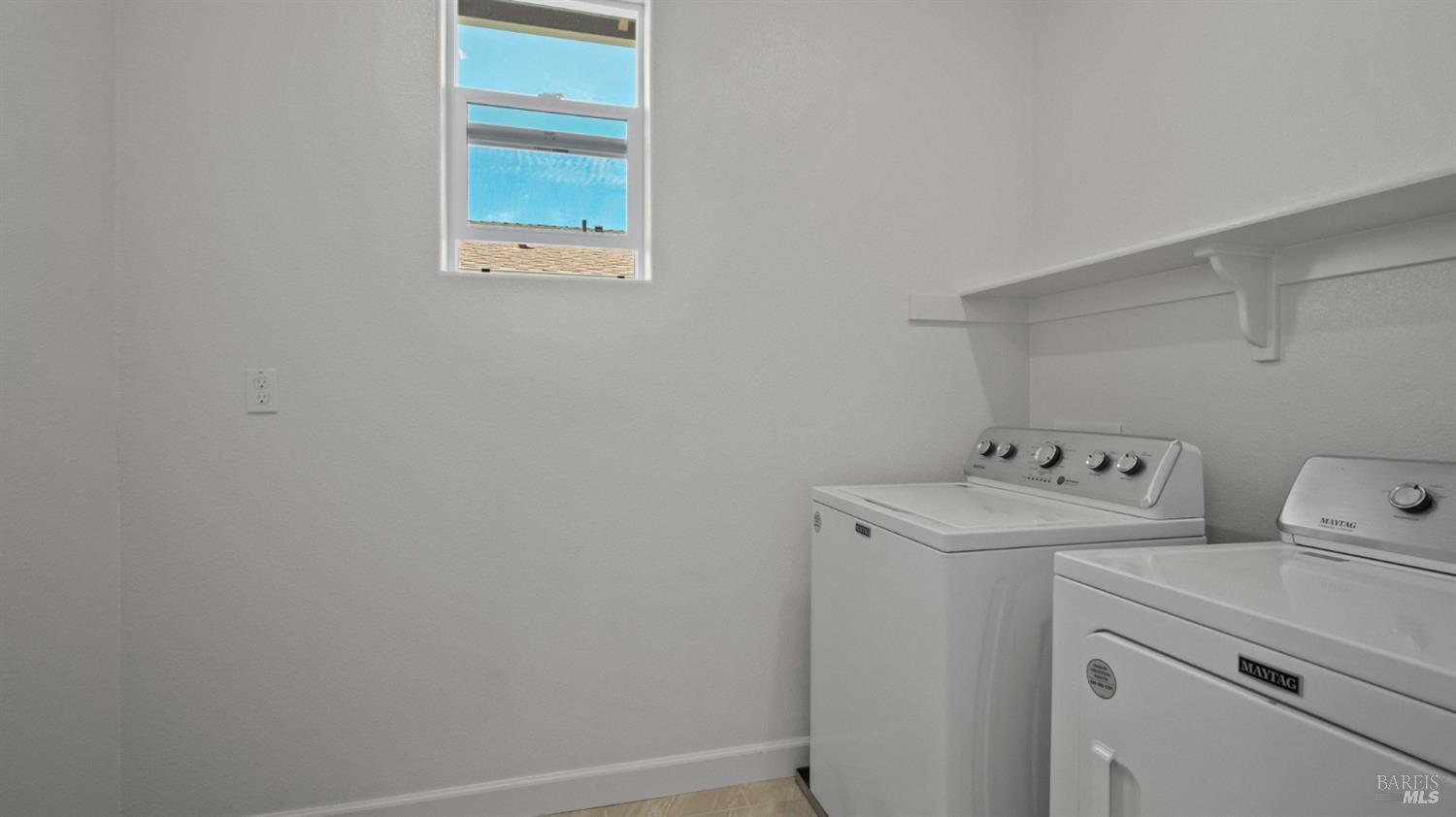 7461 Walker Way Rohnert Park CA 94928