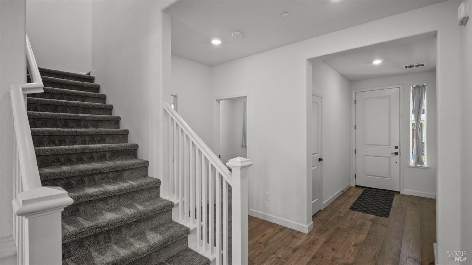 7461 Walker Way Rohnert Park CA 94928