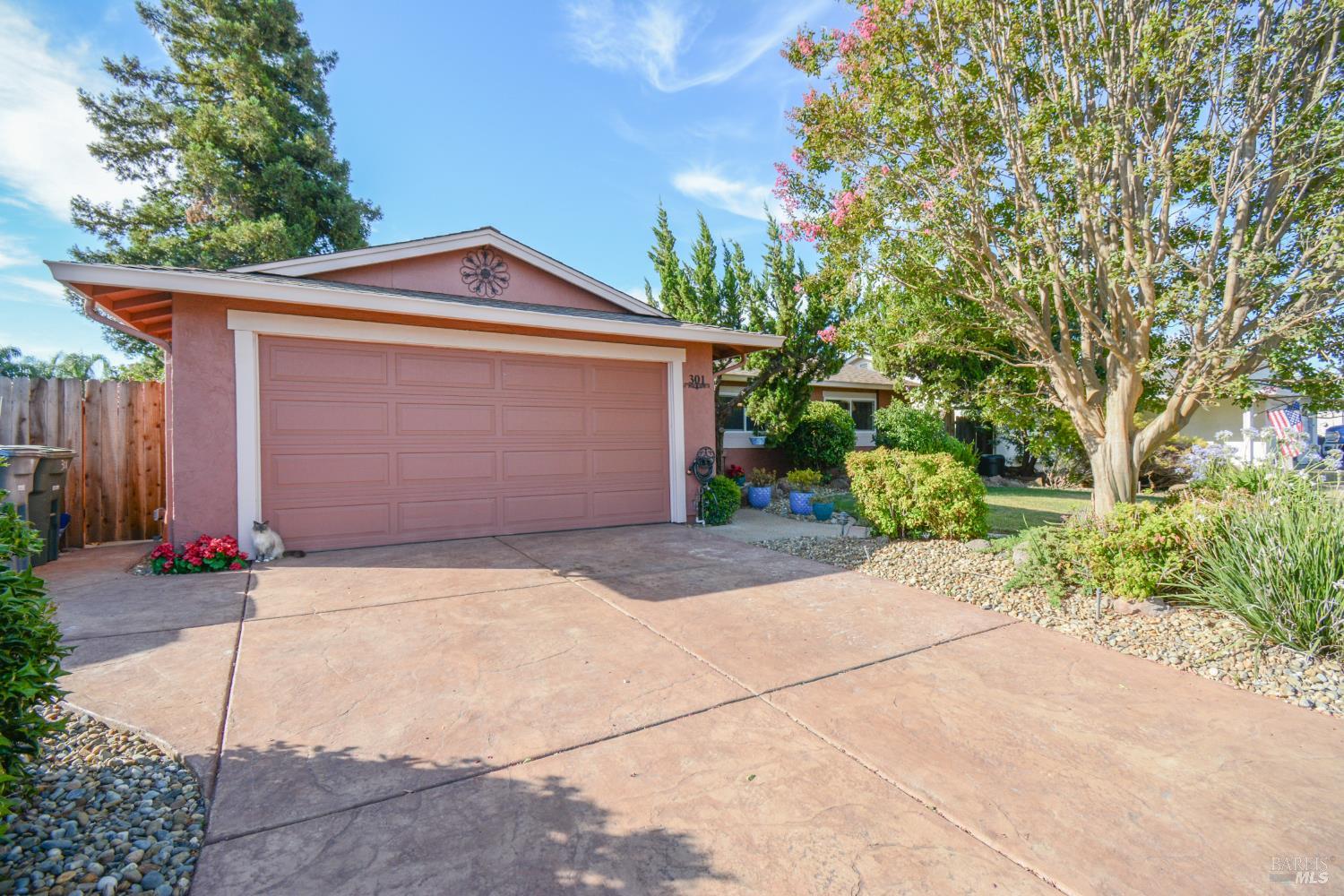 301 Ponderosa Drive Vacaville CA 95687